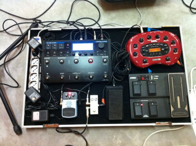 PedalBoardVL2_small.jpg
